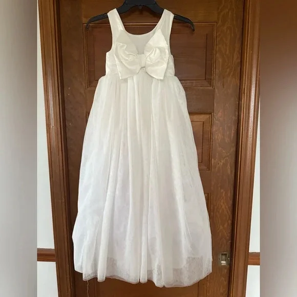 Show Me Your MuMu Flower Girl Dress 💐 - Picture 4 of 8